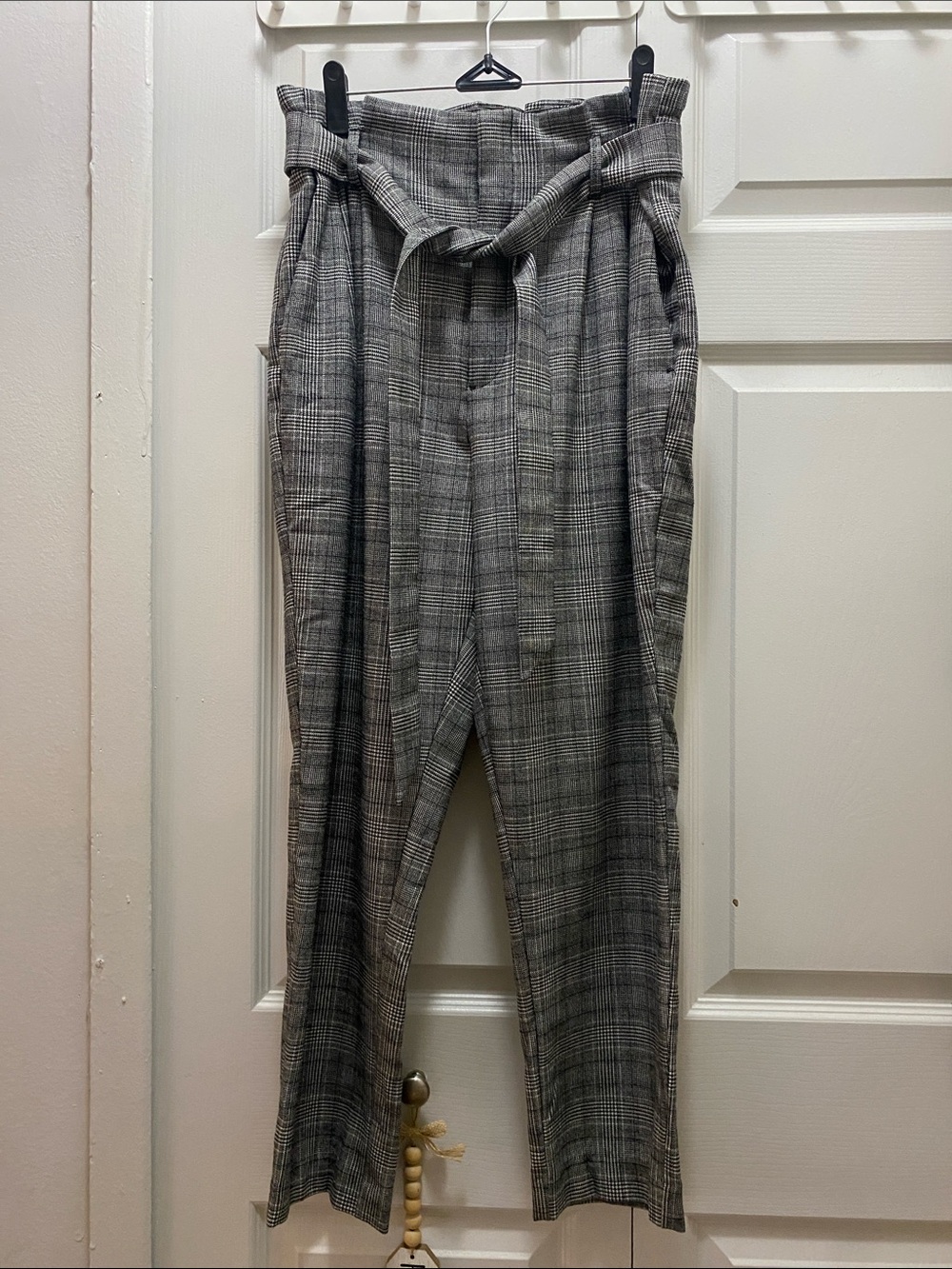 H&M Plaid Paperbag Waist Pants - Gray - Size 10